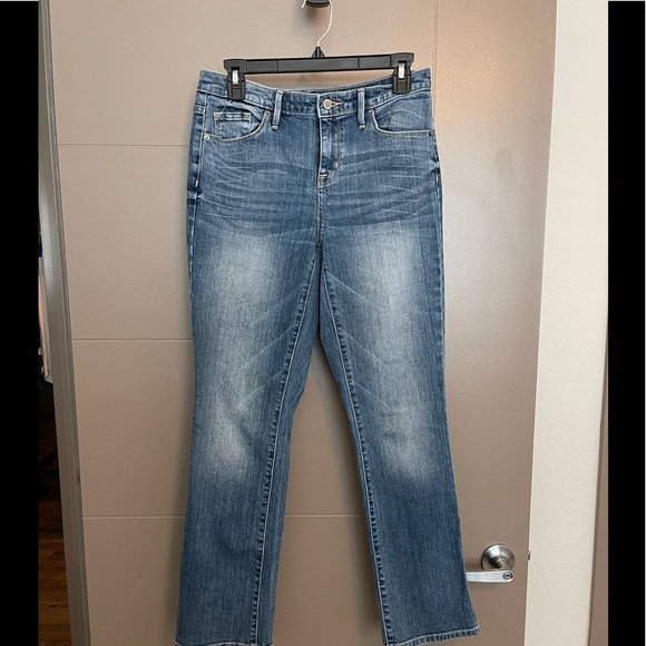EUC Mossimo jeans size 4S/Curvy - Picture 1 of 3